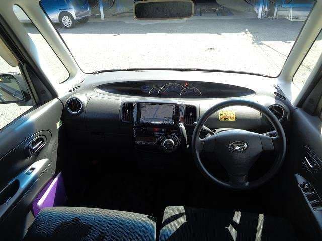 Car thumbnail 2