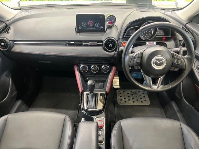 Car thumbnail 2