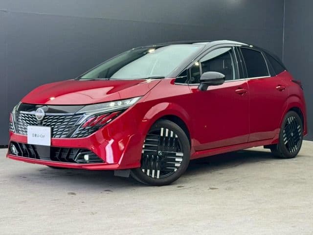 NISSAN