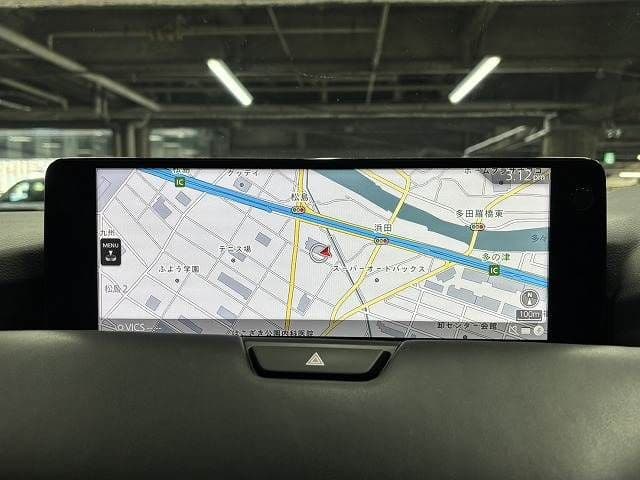 Car thumbnail 3