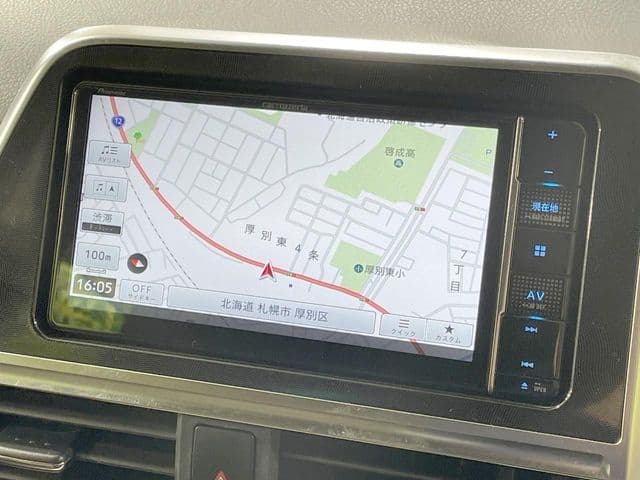 Car thumbnail 4