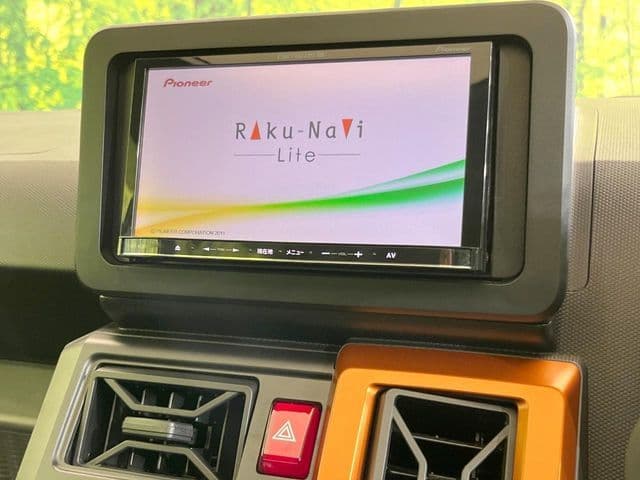 Car thumbnail 4