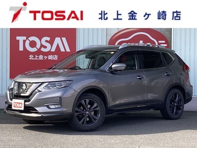 NISSAN