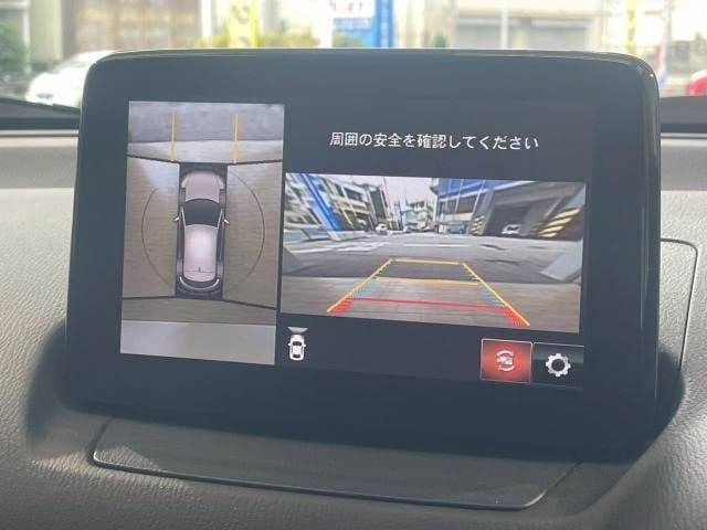 Car thumbnail 4