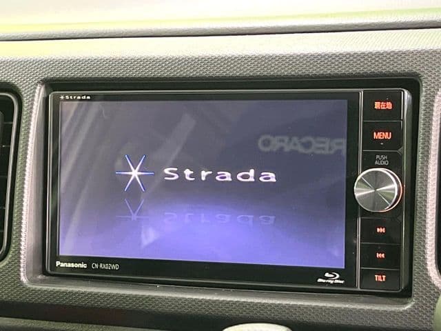 Car thumbnail 3
