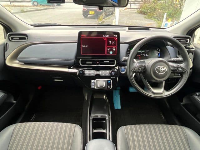 Car thumbnail 2