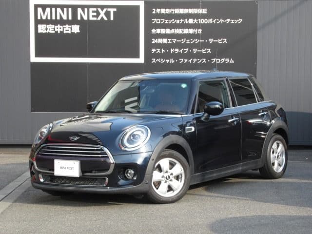 Car image 1