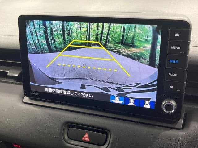 Car thumbnail 4