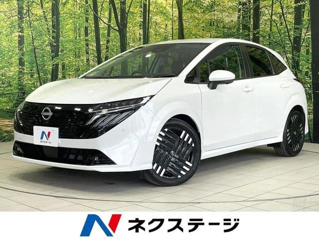 NISSAN