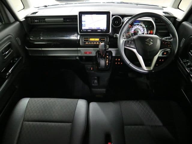 Car thumbnail 3