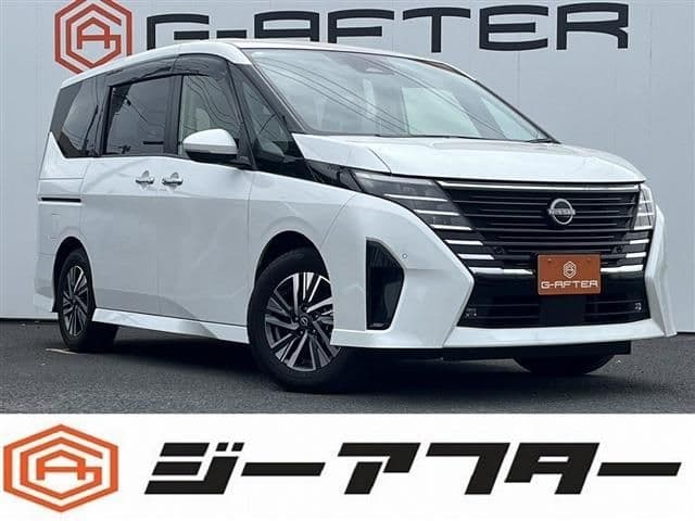 NISSAN