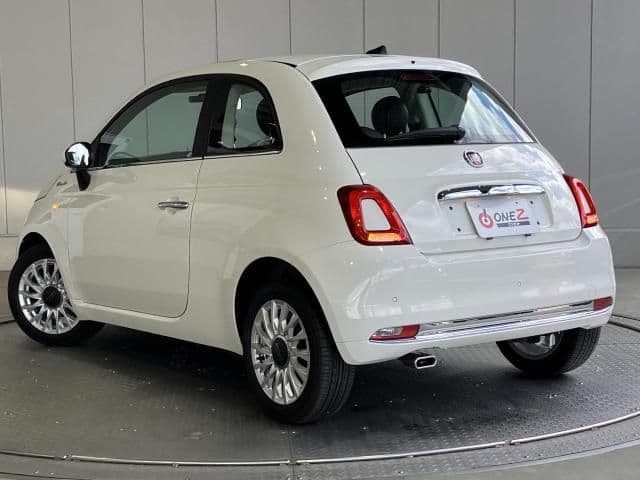 Car thumbnail 2