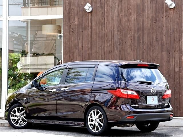 Car thumbnail 3