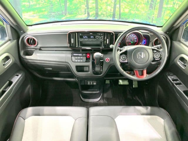 Car thumbnail 2