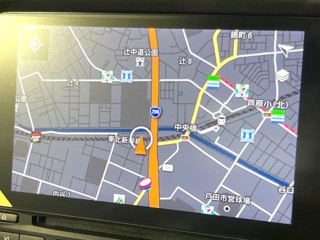 Car thumbnail 4