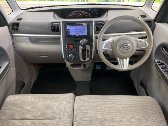 Car thumbnail 2