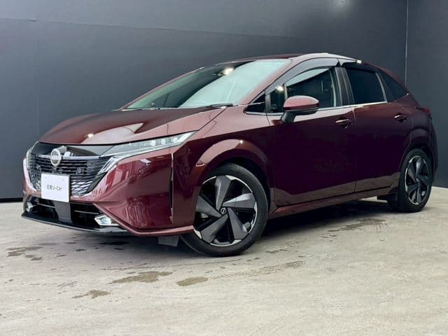 NISSAN