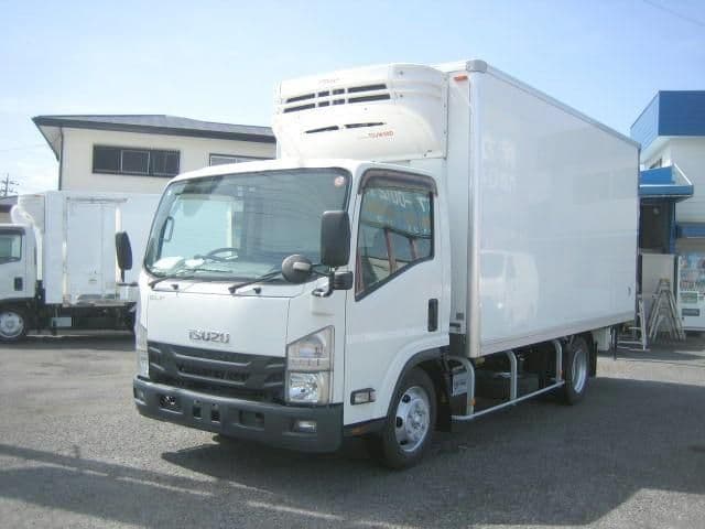 ISUZU