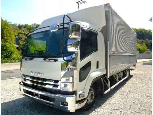 ISUZU