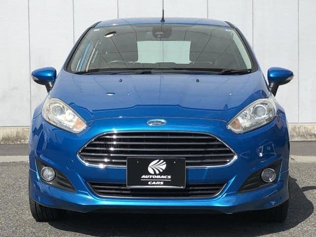 Car thumbnail 4