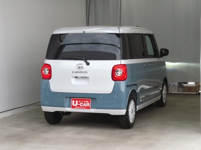 Car thumbnail 4