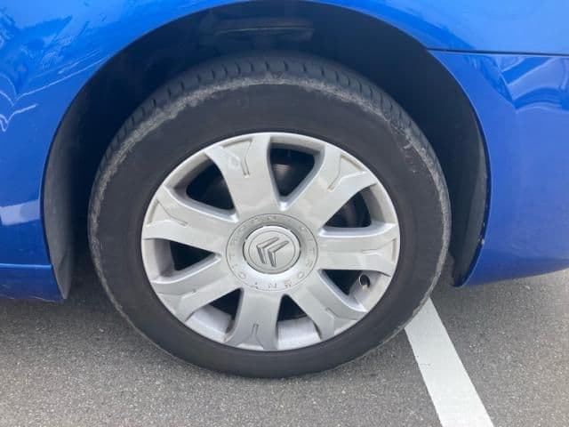 Car thumbnail 4