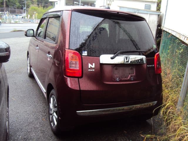 Car thumbnail 3
