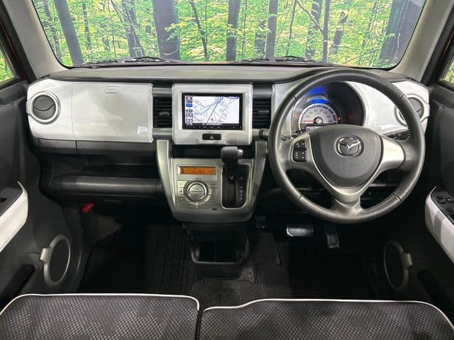 Car thumbnail 2