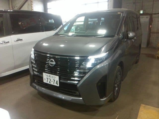 NISSAN