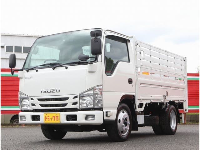 ISUZU