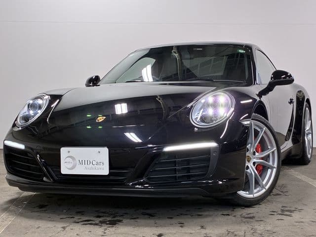 PORSCHE