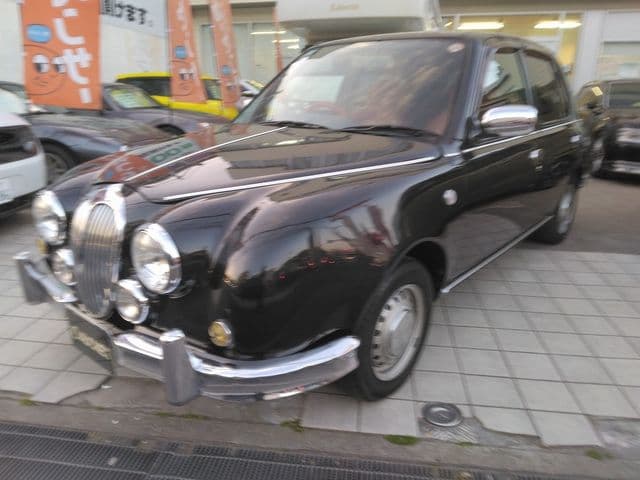 MITSUOKA