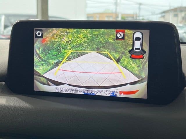 Car thumbnail 4