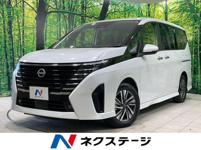 NISSAN