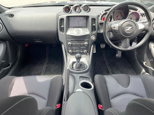 Car thumbnail 2