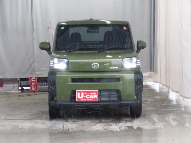 Car thumbnail 3