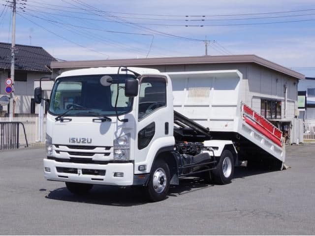 ISUZU