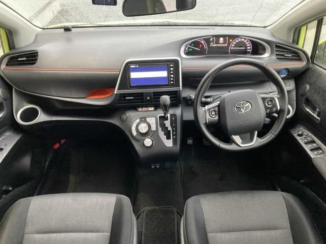 Car thumbnail 3