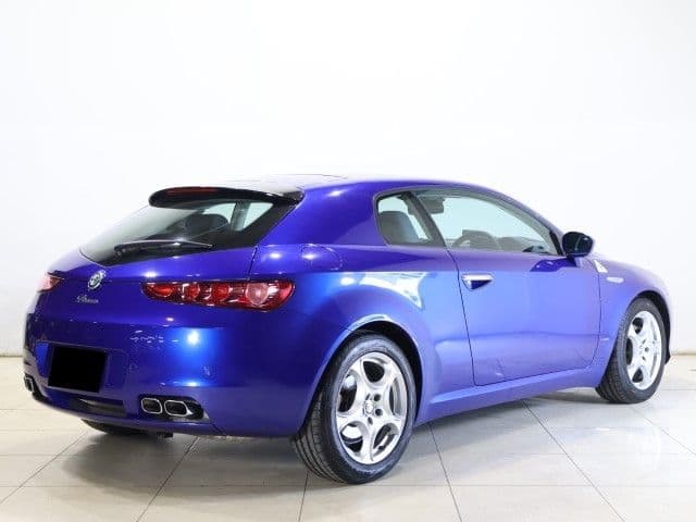 Car thumbnail 2