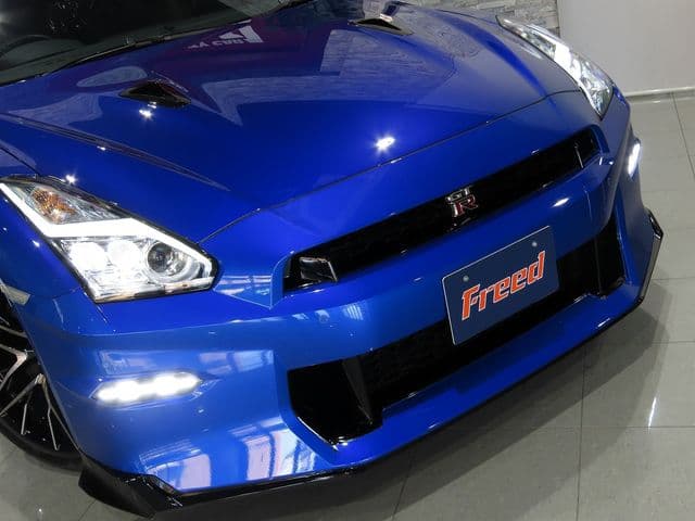Car thumbnail 4