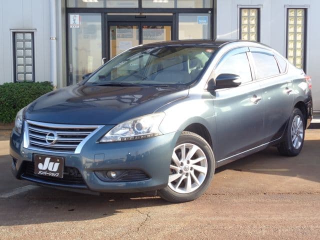 NISSAN
