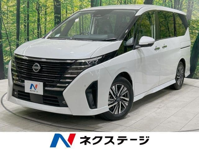 NISSAN