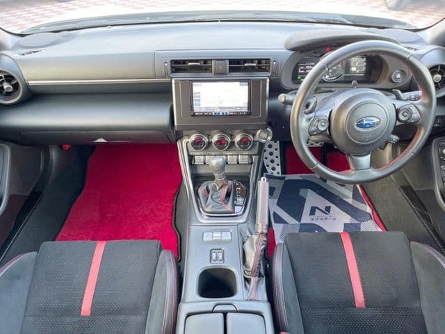 Car thumbnail 2