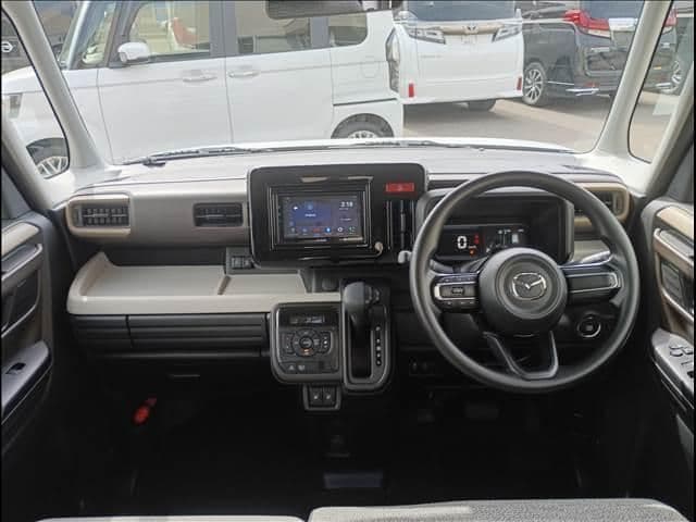 Car thumbnail 3