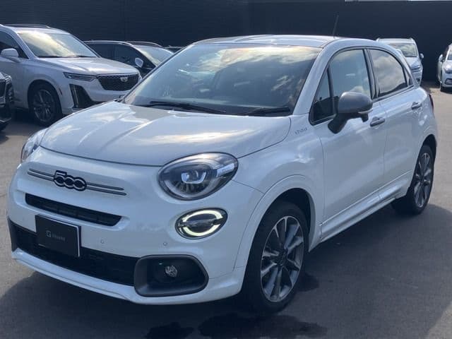 Car image 1