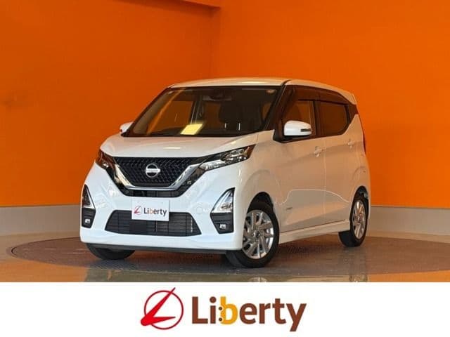 NISSAN