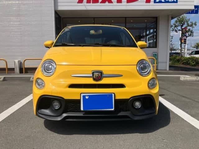 Car image 1