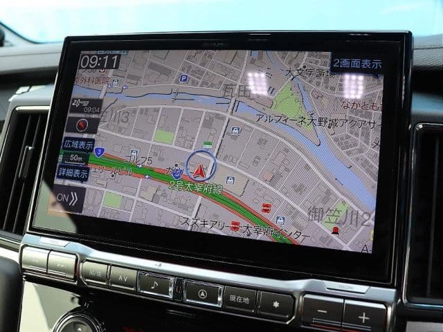 Car thumbnail 3