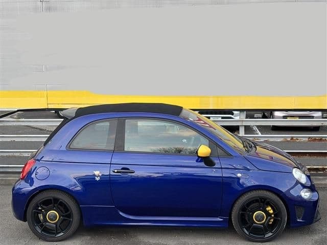 Car thumbnail 4