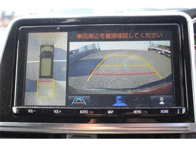 Car thumbnail 3